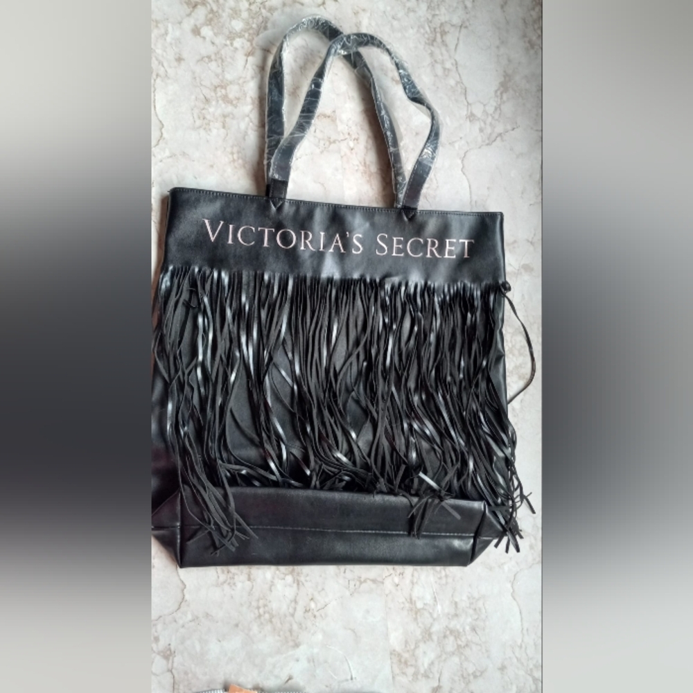 VICTORIA'S SECRET Black LIMITED EDITION FAUX LEATHER FRINGE TOTE BAG, Brand NEW!